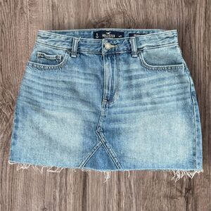 Hollister Women’s Light Blue Denim Mini Skirt Women’s Size 5